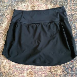 Athleta Run With It Skort